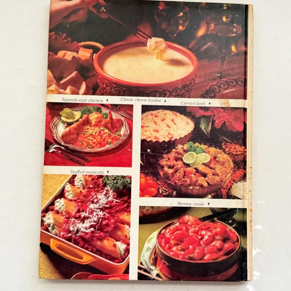 Better Homes‎ and Gardens Casserole Cookbook, Vintage 1969